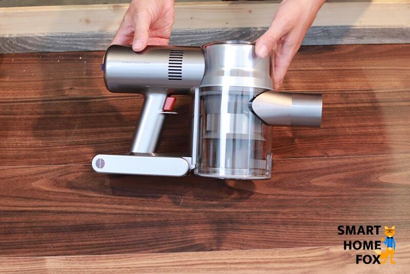 The power unit with battery and dirt container